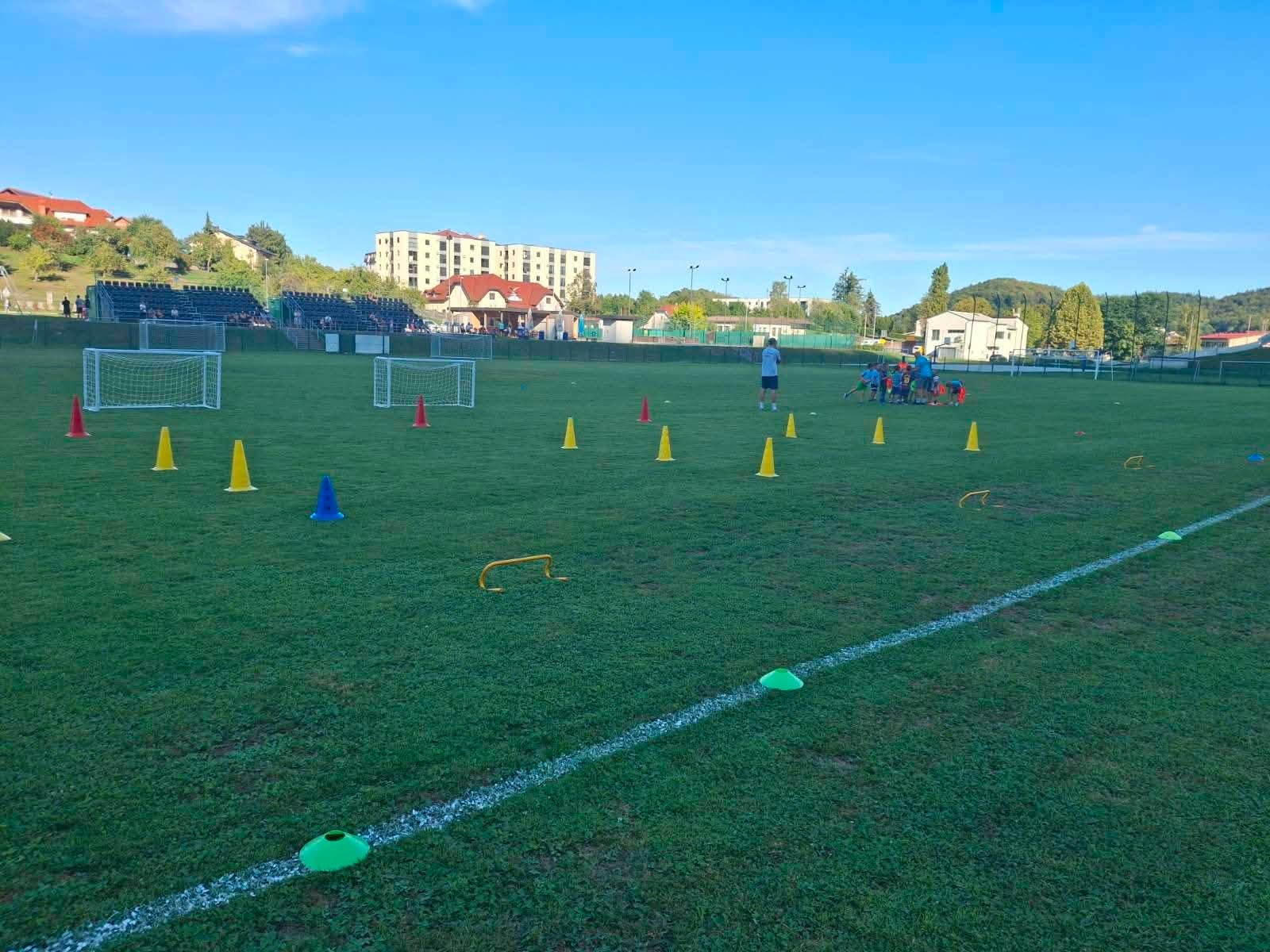 Športni park Mirna – igrišče z naravno travo
