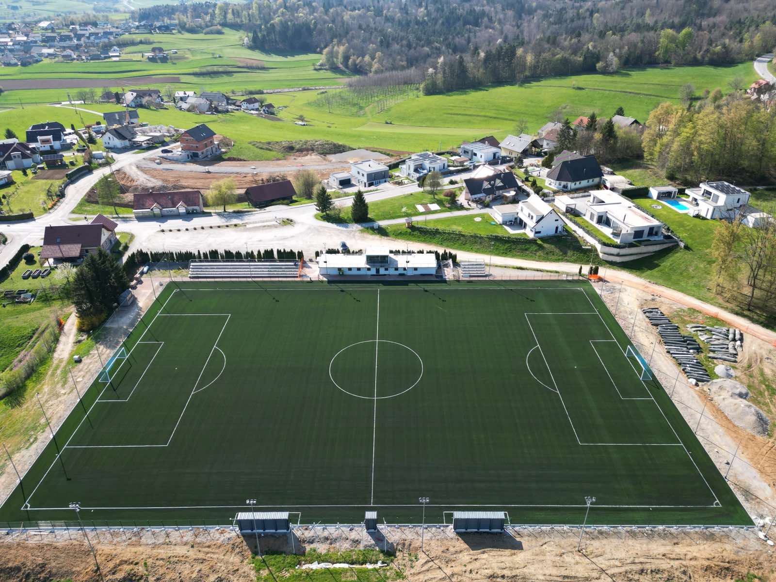 Športni park Trebnje – igrišče z umetno travo